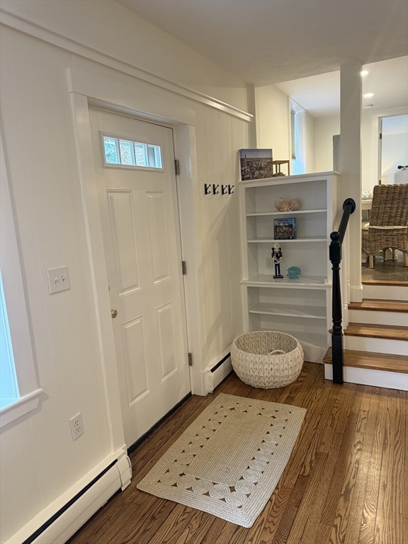 26 Summer Street, Unit 4 Marblehead, MA 01945 - Photo 9 of 31