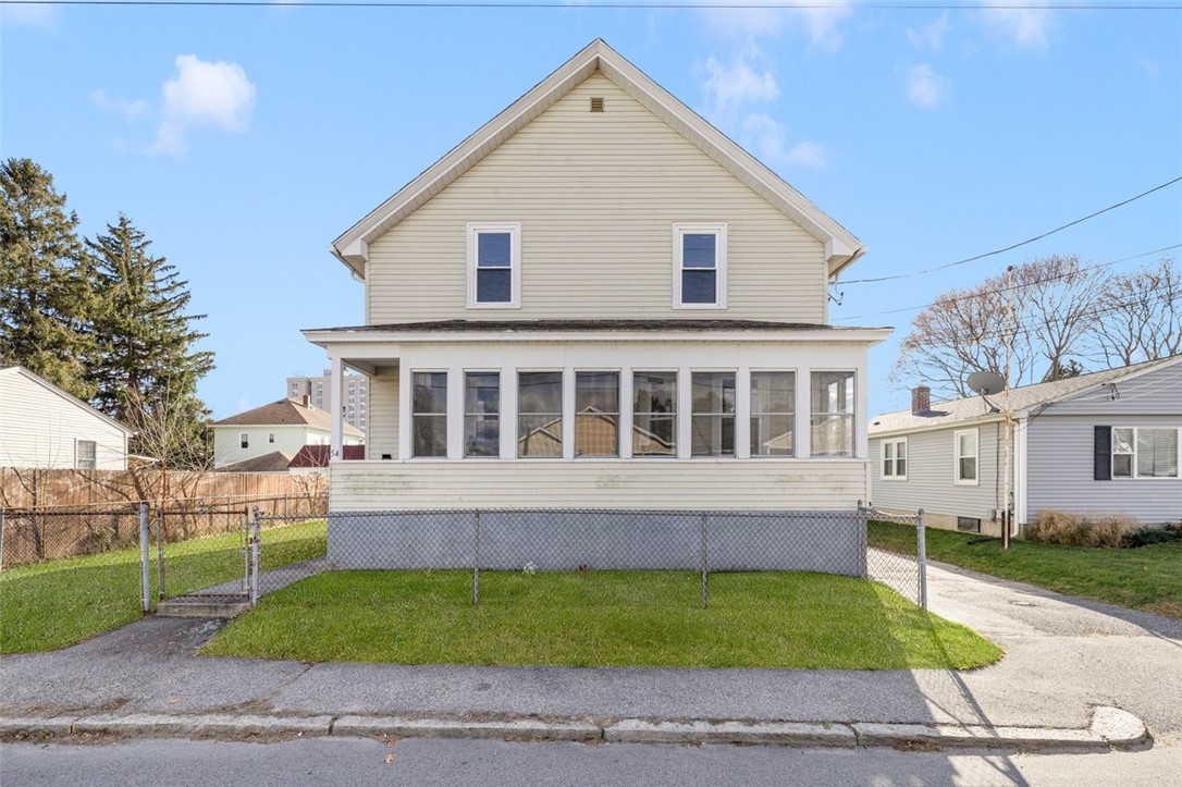 54 Randall Street Cranston, RI 02920 - Photo 2 of 38