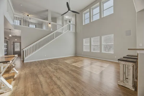 $2,300 | 125 Exeter Cove, Kyle, TX 78640