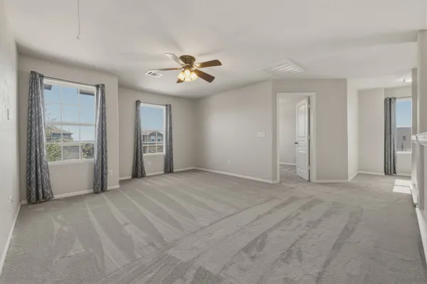 $2,300 | 125 Exeter Cove, Kyle, TX 78640