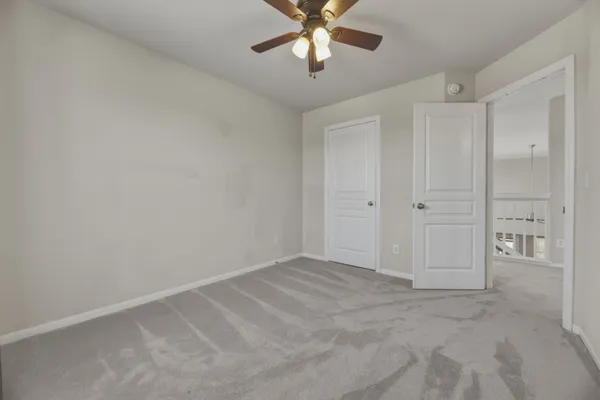 $2,300 | 125 Exeter Cove, Kyle, TX 78640