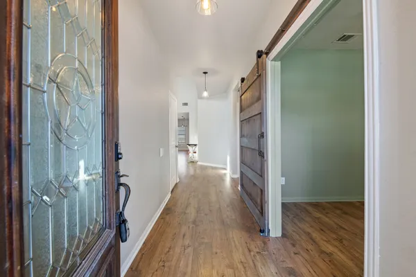 $2,300 | 125 Exeter Cove, Kyle, TX 78640