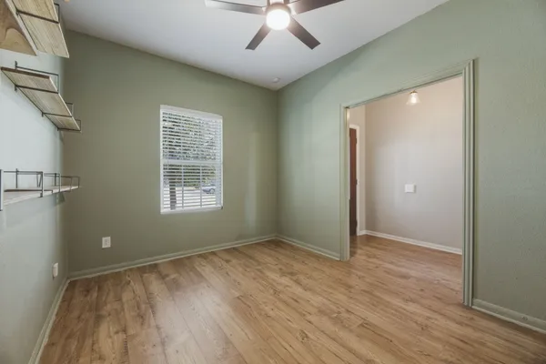 $2,300 | 125 Exeter Cove, Kyle, TX 78640