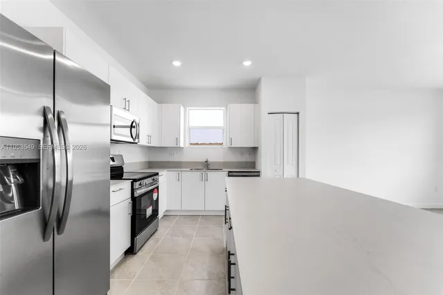 $4,299 | 2960 Southeast 23rd Avenue, Unit 2960, Homestead, FL 33035