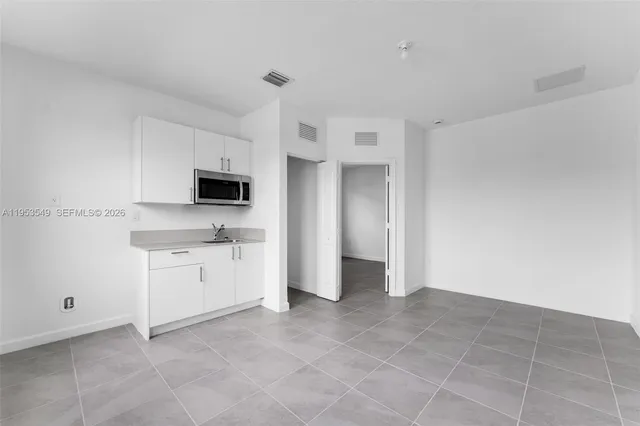 $4,299 | 2960 Southeast 23rd Avenue, Unit 2960, Homestead, FL 33035