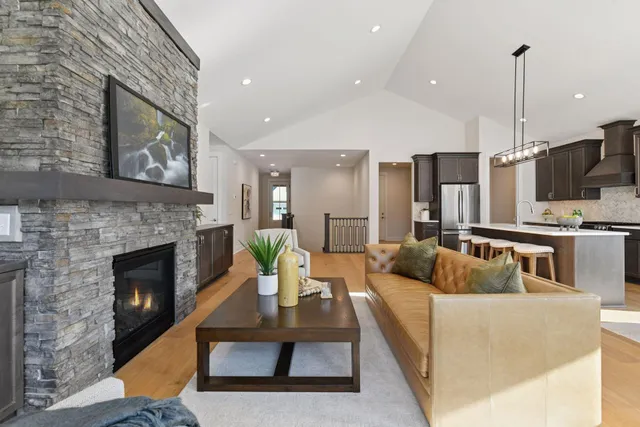 $775,000 | 2002 Mulberry Lane, Carver, MN 55315