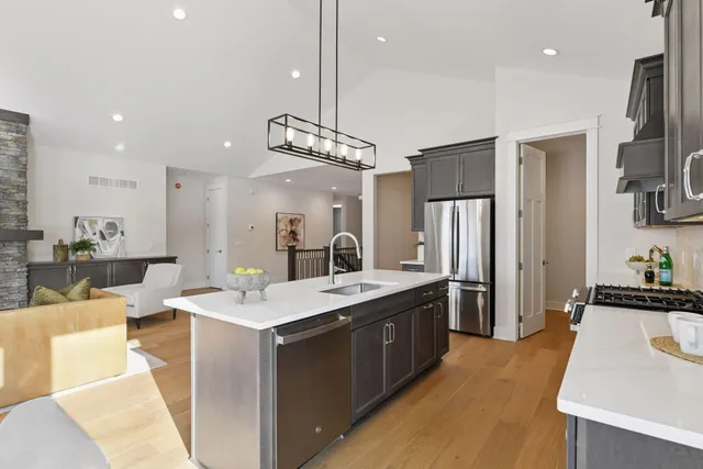 $775,000 | 2002 Mulberry Lane, Carver, MN 55315