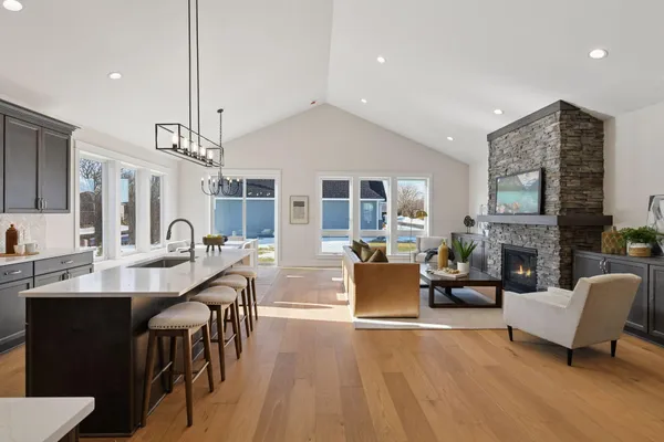 $775,000 | 2002 Mulberry Lane, Carver, MN 55315