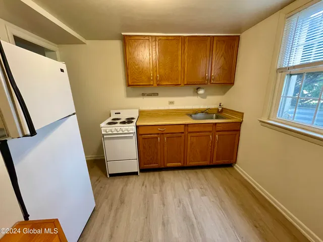 $829,900 | 950 Washington Avenue, Albany, NY 12203