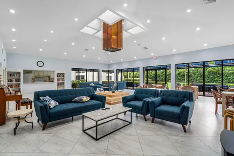 $195,000 | 6620 Boca Del Mar Drive, Unit 507, Boca Raton, FL 33433