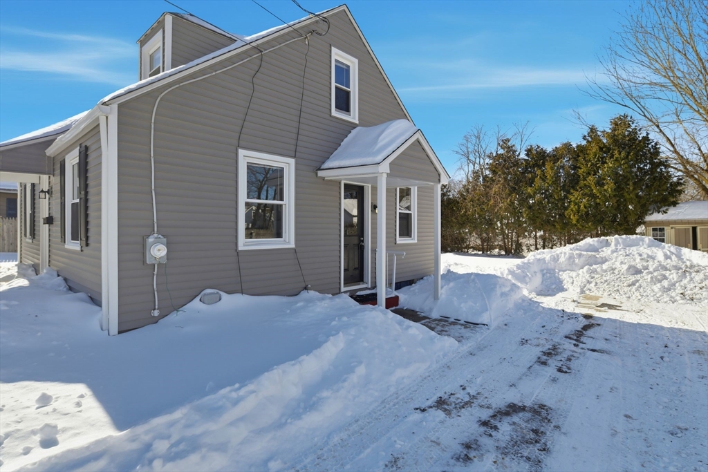 118 Pilgrim Road Springfield, MA 01118 - Photo 24 of 26