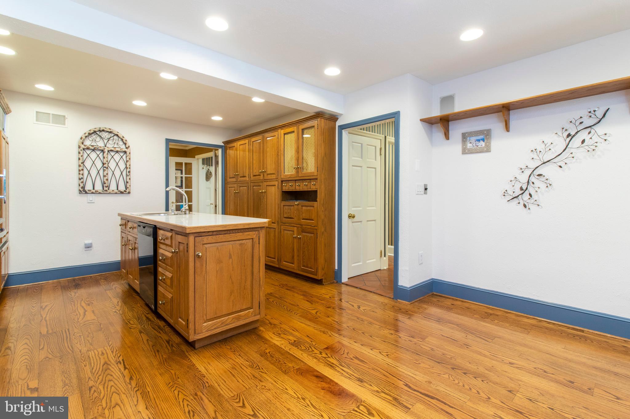 1118 Coventry Road Cheltenham, PA 19012 - Photo 19 of 59 Gallery Image 19