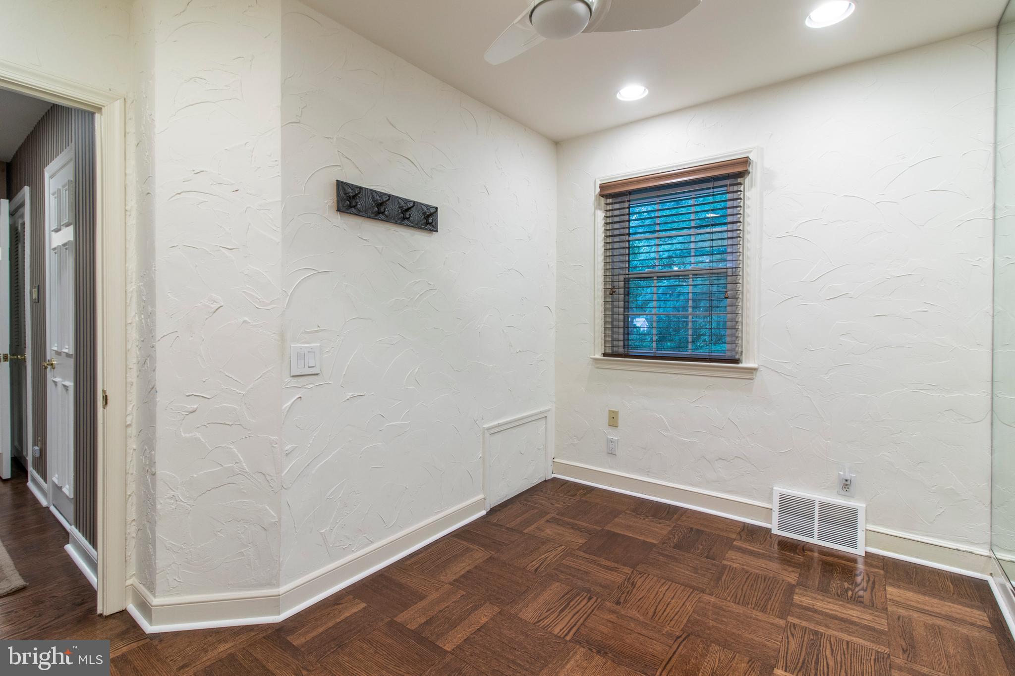 1118 Coventry Road Cheltenham, PA 19012 - Photo 37 of 59 Gallery Image 37