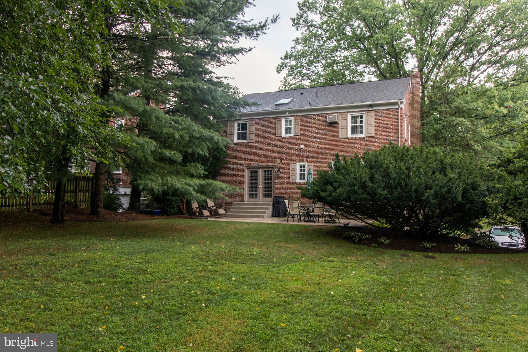 1118 Coventry Road Cheltenham, PA 19012 - Photo 50 of 59 Expansive rear yard, larger than most neighbors!