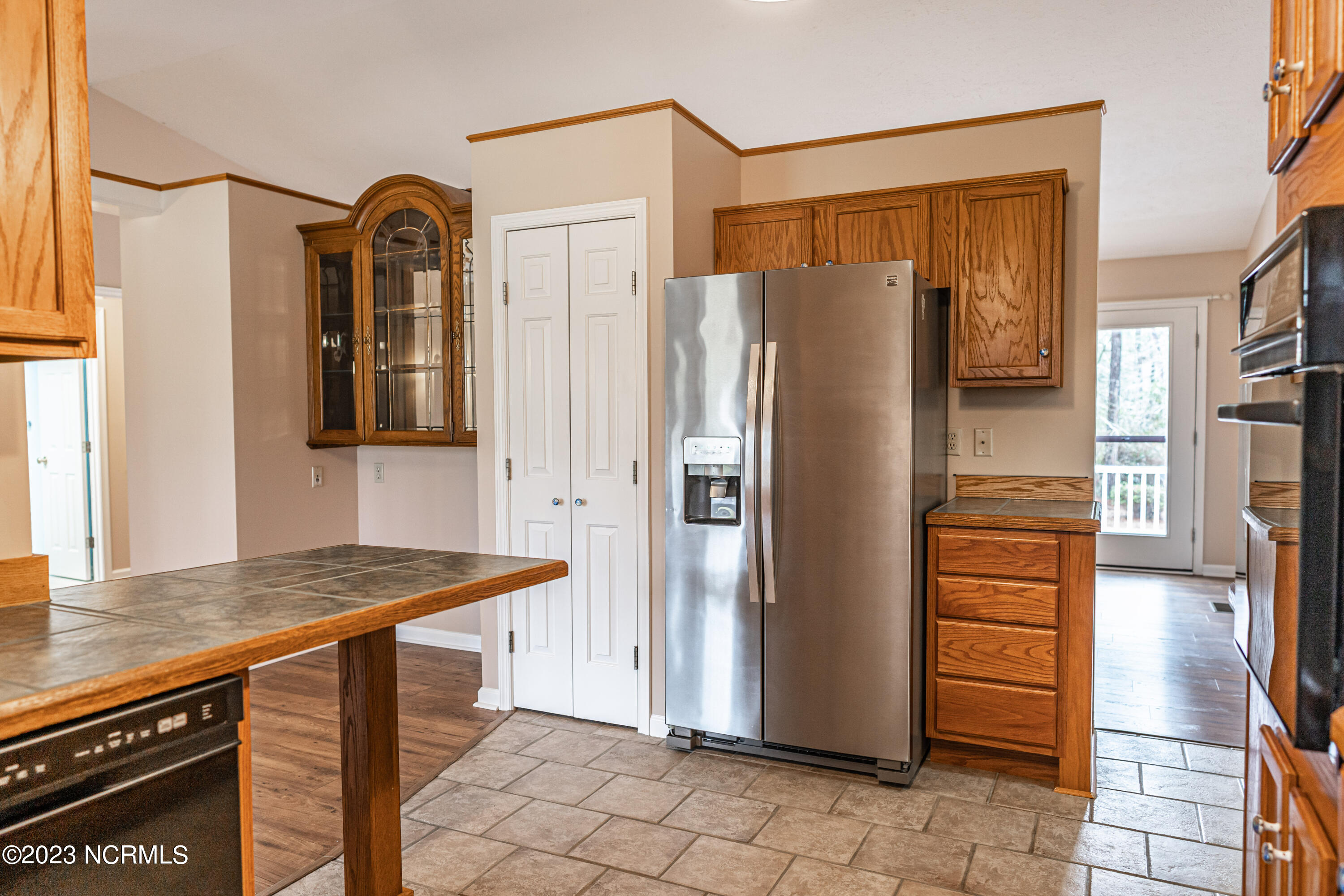 104 Primrose Circle West End, NC 27376 - Photo 6 of 24 6