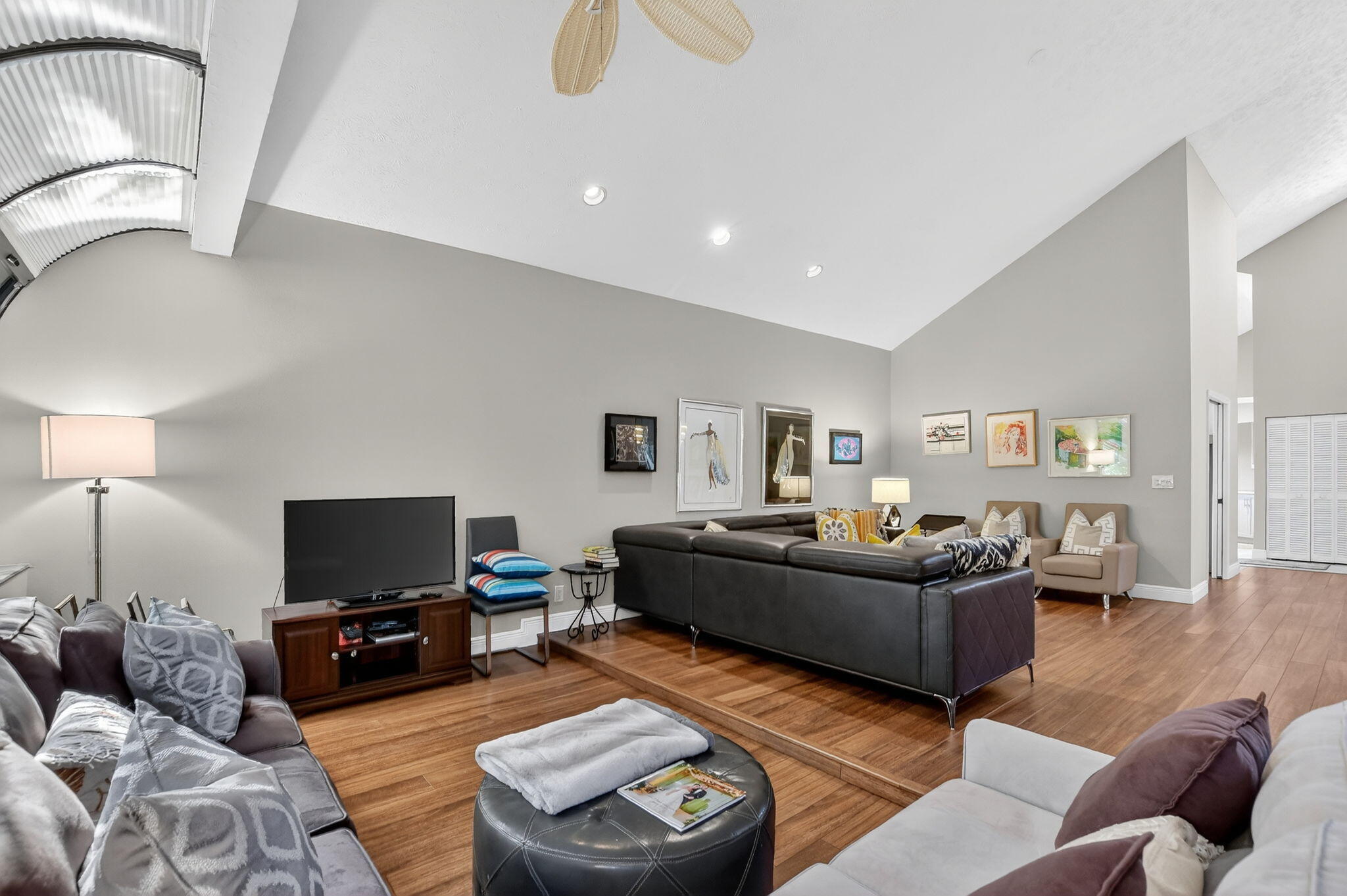 22658 Meridiana Drive Boca Raton, FL 33433 - Photo 18 of 49 sun room