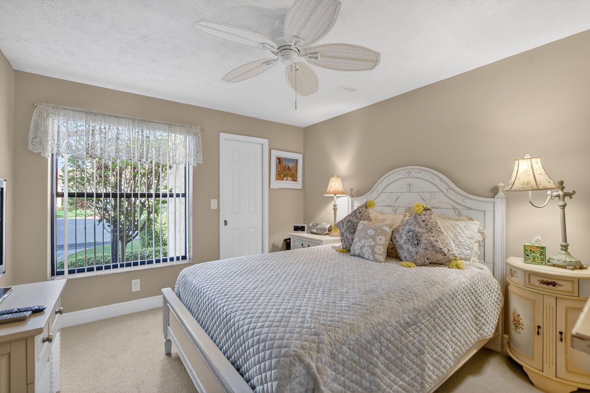 22658 Meridiana Drive Boca Raton, FL 33433 - Photo 28 of 49 2nd bedroom