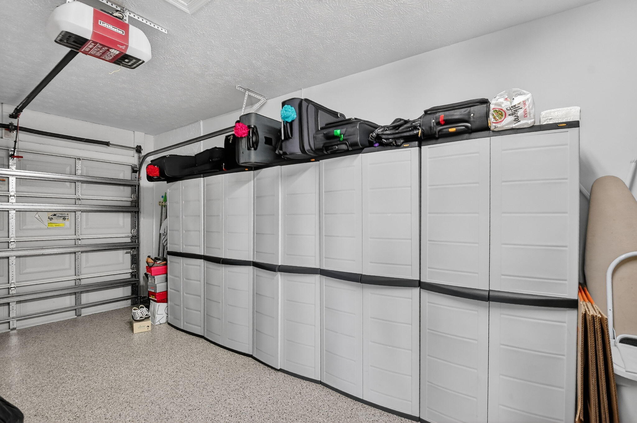 22658 Meridiana Drive Boca Raton, FL 33433 - Photo 33 of 49 garage