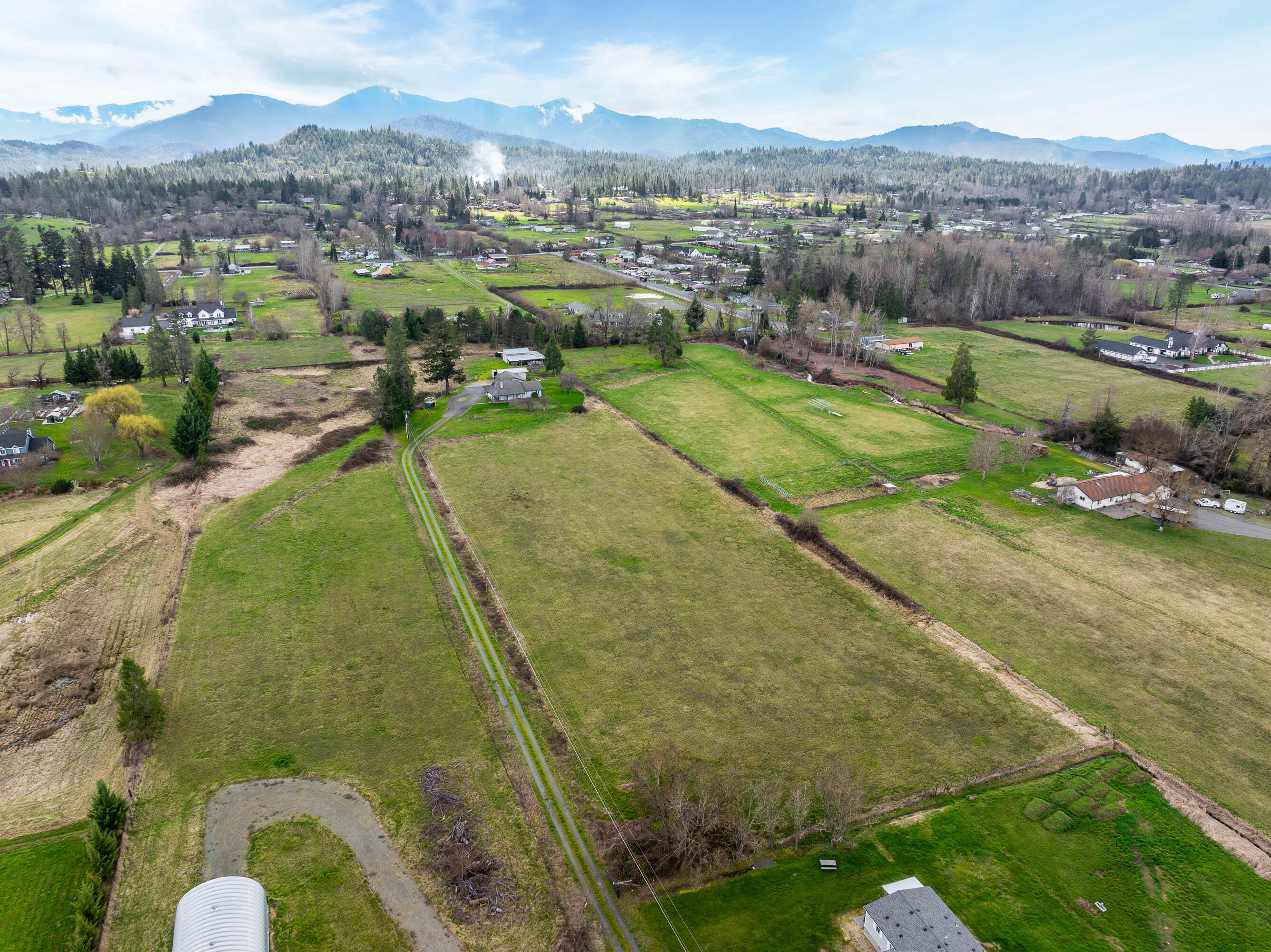 3655 Leonard Road Grants Pass, OR 97527 - Photo 50 of 52 DRONE (1 of 9)