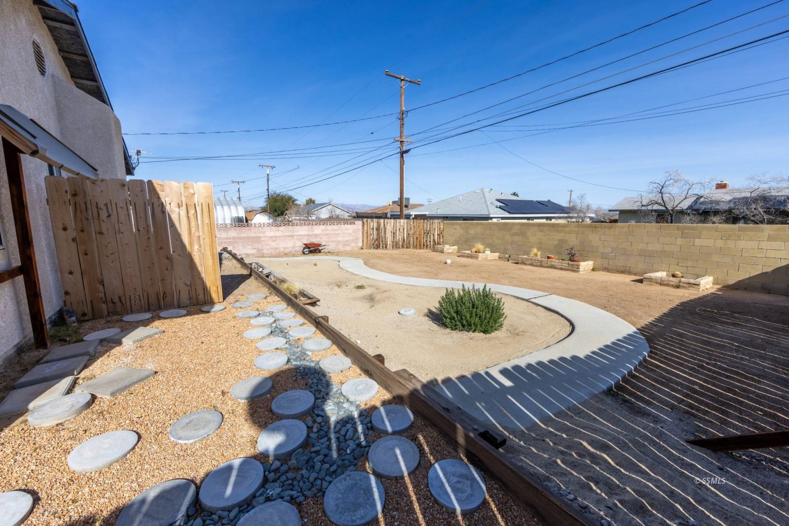 1436 South Farragut Street Ridgecrest, CA 93555 - Photo 17 of 23 Gallery Image 17