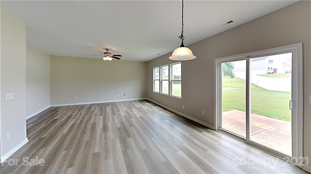 11608 Lusterleaf Holly Road Charlotte, NC 28227 - Photo 3 of 16 Gallery Image 3