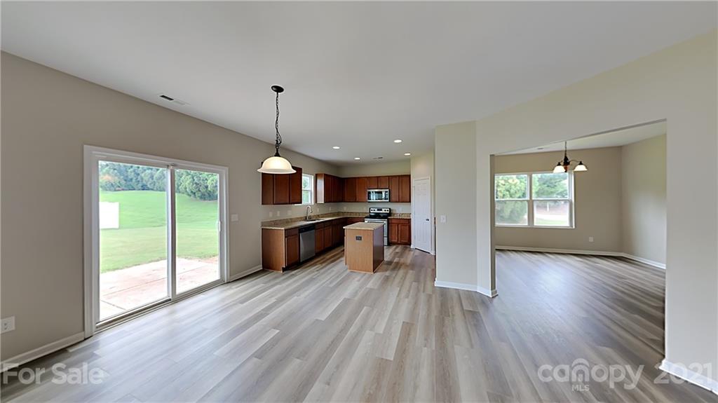 11608 Lusterleaf Holly Road Charlotte, NC 28227 - Photo 5 of 16 Gallery Image 5