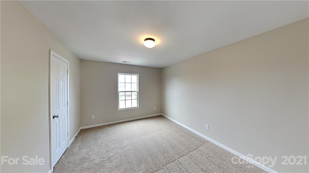 11608 Lusterleaf Holly Road Charlotte, NC 28227 - Photo 10 of 16 Gallery Image 10
