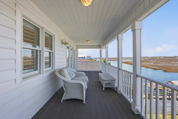 $2,079,000 | 902 South Waccamaw Drive, Murrells Inlet, SC 29576