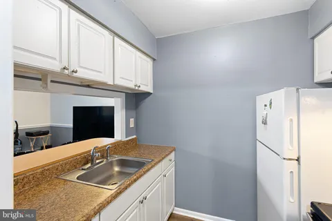 $150,000 | 8115 West Chester Pike, Unit C3, Upper Darby, PA 19082