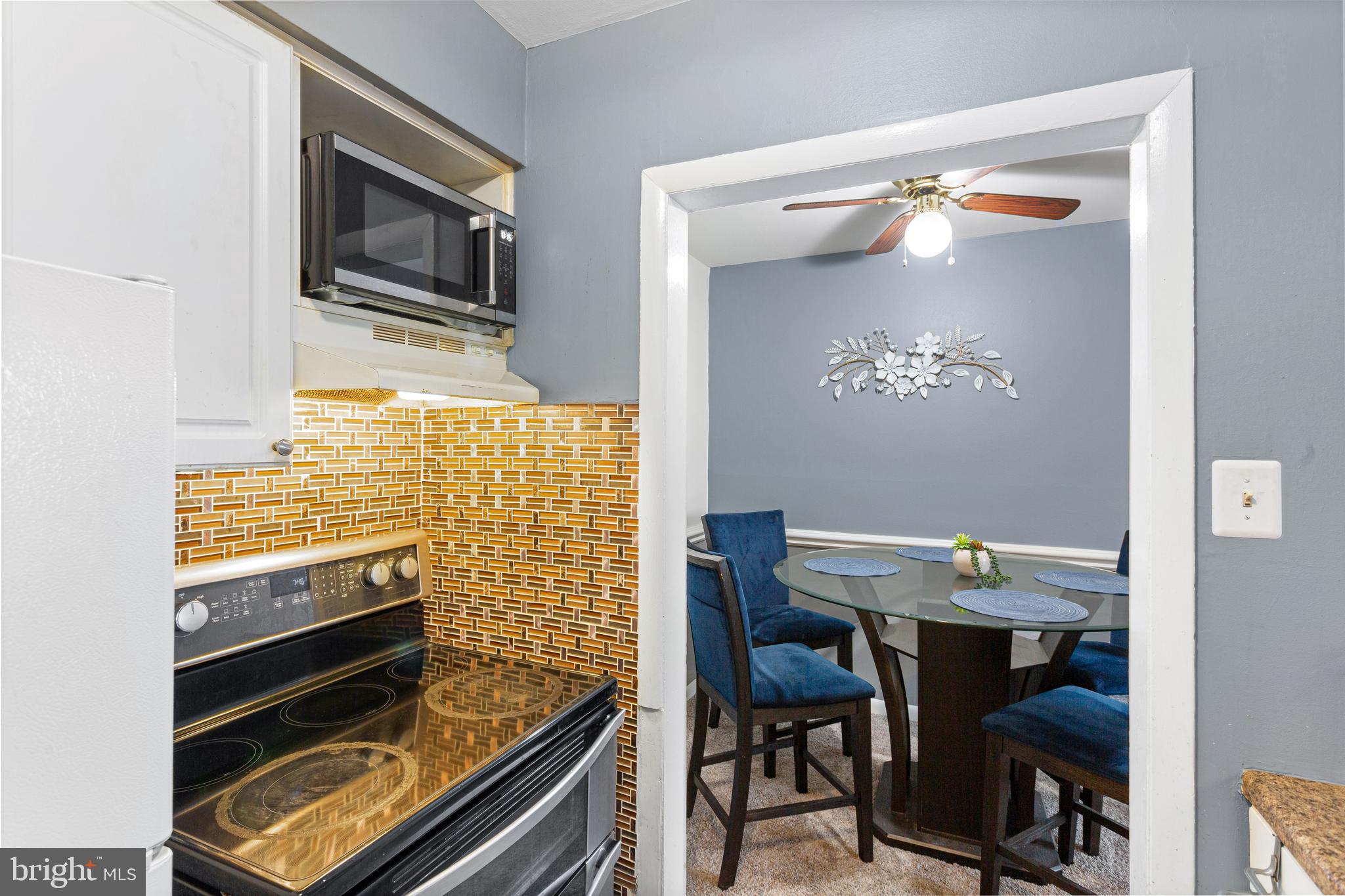 8115 West Chester Pike, Unit C3 Upper Darby, PA 19082 - Photo 4 of 14 Kitchen