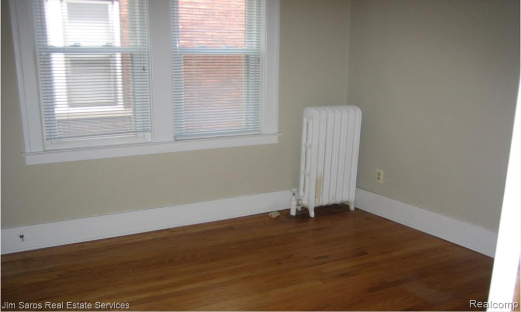 925-927 Nottingham Road Grosse Pointe Park, MI 48230 - Photo 22 of 23