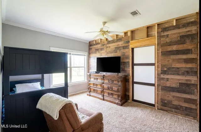 $449,000 | 64 Hubert Bond Road, Perkinston, MS 39573