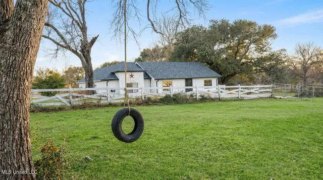 $449,000 | 64 Hubert Bond Road, Perkinston, MS 39573