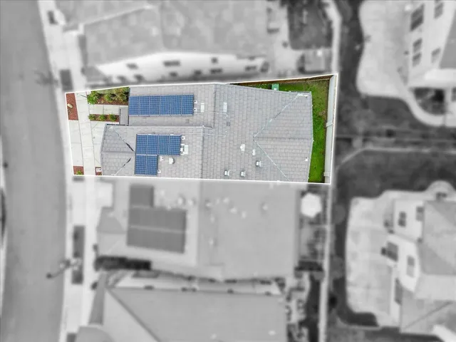 a close view of a fireplace