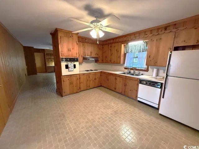 $228,000 | 801 Garland Street, Lake City, SC 29560