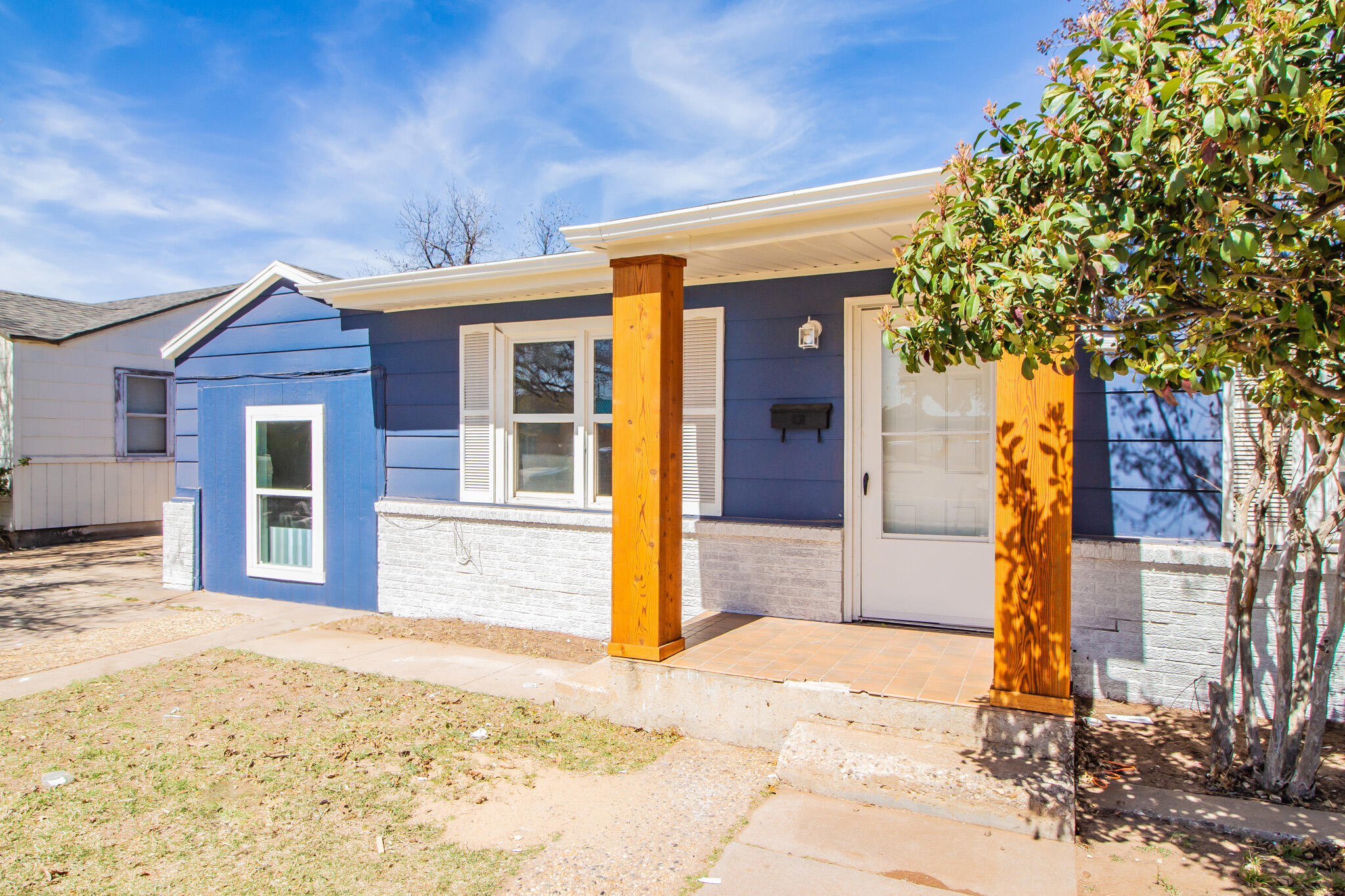 2708 42nd Street Lubbock, TX 79413 - Photo 3 of 20 IMG_7053