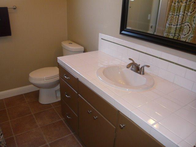 1228 South Hope Avenue Reedley, CA 93654 - Photo 11 of 14 Gallery Image 11