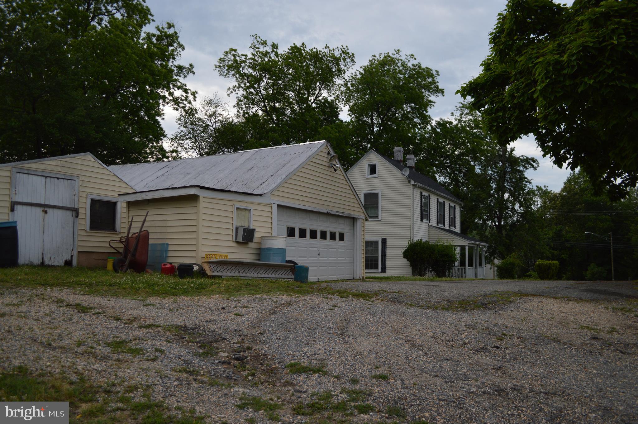 9611 Ardwick Ardmore Road Springdale, MD 20706 - Photo 11 of 19 Gallery Image 11