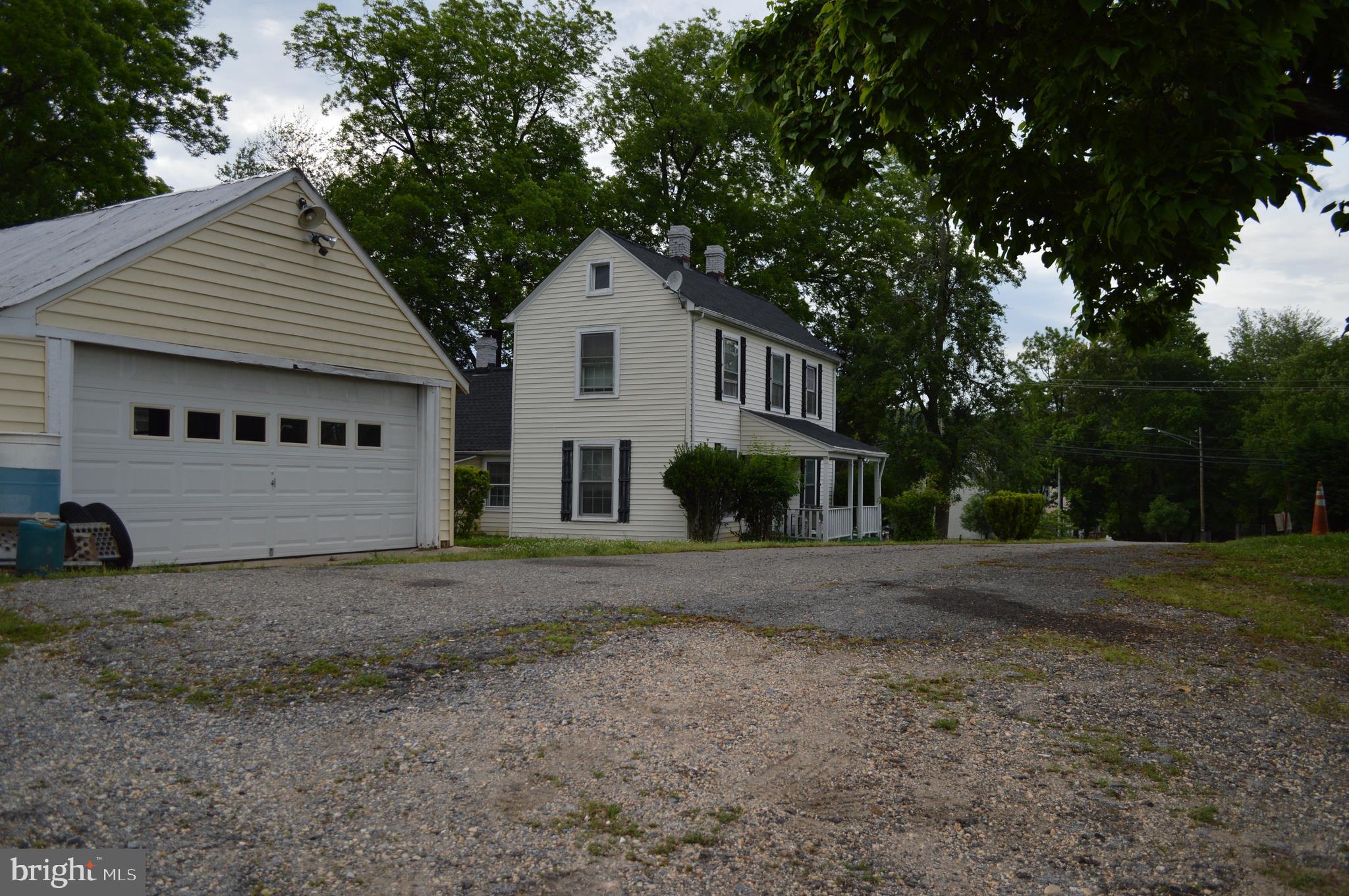 9611 Ardwick Ardmore Road Springdale, MD 20706 - Photo 13 of 19 Gallery Image 13