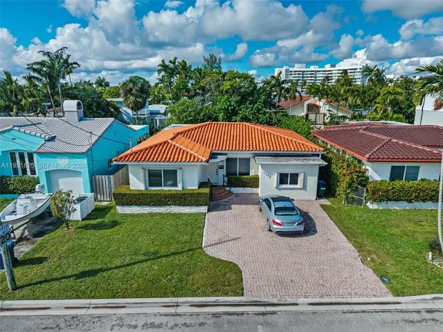 $1,499,000 | 9248 Dickens Avenue, Surfside, FL 33154