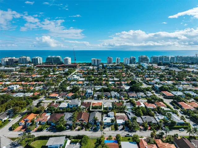 $1,499,000 | 9248 Dickens Avenue, Surfside, FL 33154