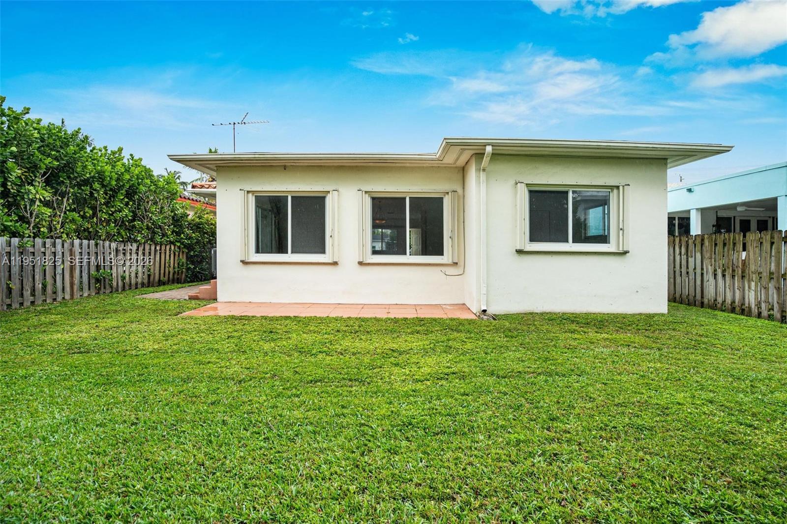 9248 Dickens Avenue Surfside, FL 33154 - Photo 32 of 39