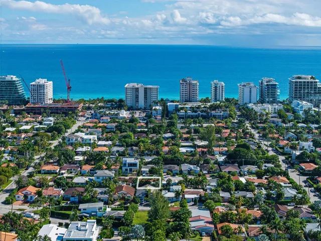 $1,499,000 | 9248 Dickens Avenue, Surfside, FL 33154