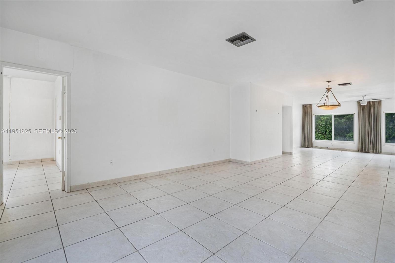 9248 Dickens Avenue Surfside, FL 33154 - Photo 10 of 39