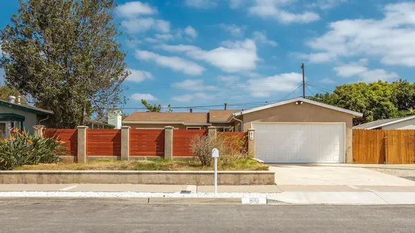 $1,249,000 | 870 Darrell Street, Costa Mesa, CA 92627