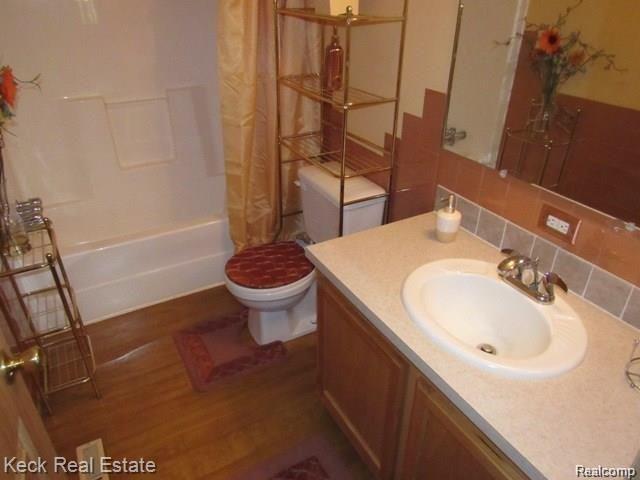 24550 Pennsylvania Road Taylor, MI 48180 - Photo 22 of 30 22.jpg