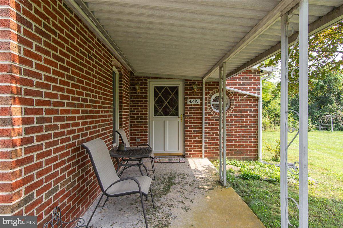 4239 Trego Road Keedysville, MD 21756 - Photo 23 of 31 Porch