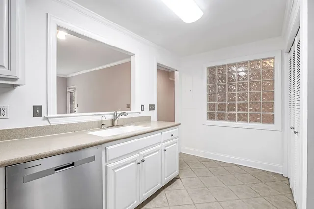 $449,000 | 4040 Woodlawn Drive, Unit 12, Nashville, TN 37205