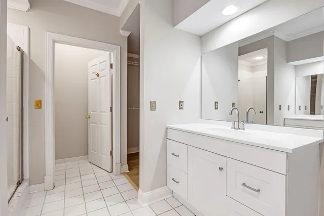 $449,000 | 4040 Woodlawn Drive, Unit 12, Nashville, TN 37205