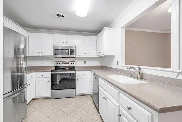 $449,000 | 4040 Woodlawn Drive, Unit 12, Nashville, TN 37205